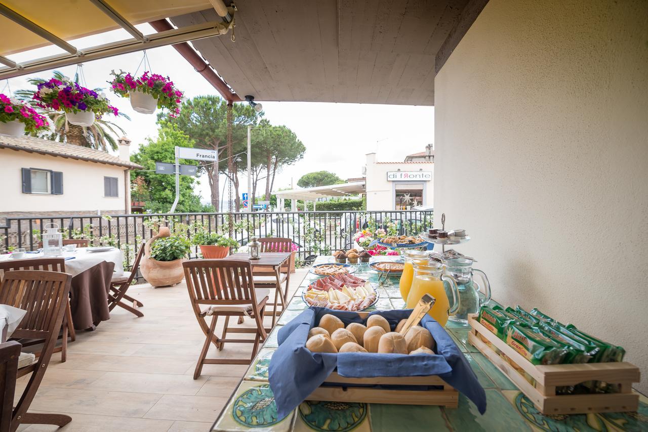 Mali Trevignano Piccolo Hotel Trevignano Romano Exterior foto